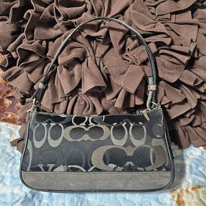 2004 Vintage Y2K Coach Demi Shoulder Bag Purse in Optic Signature Monogram